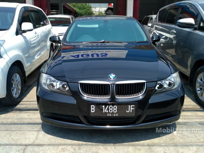 Jual Mobil  BMW  320i  2005 E90 2 0 di Jawa Barat Automatic 