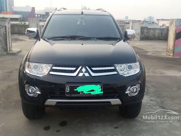 Pajero Sport  Mitsubishi Murah  102 mobil  bekas dijual  