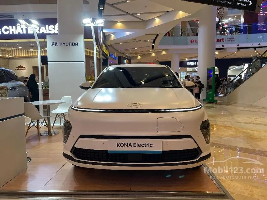 Jual Mobil Hyundai Kona 2024 Electric Prime Long Range di DKI Jakarta Automatic Wagon Putih Rp 499.000.000