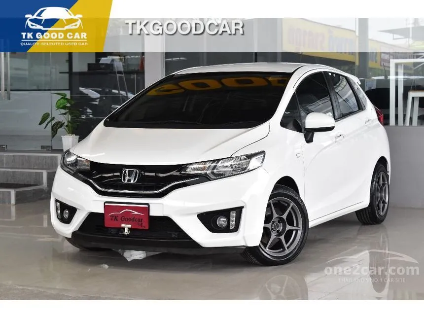 2016 Honda Jazz V+ i-VTEC Hatchback