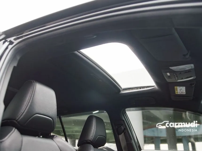 2021 Toyota Corolla Cross Hybrid SUV