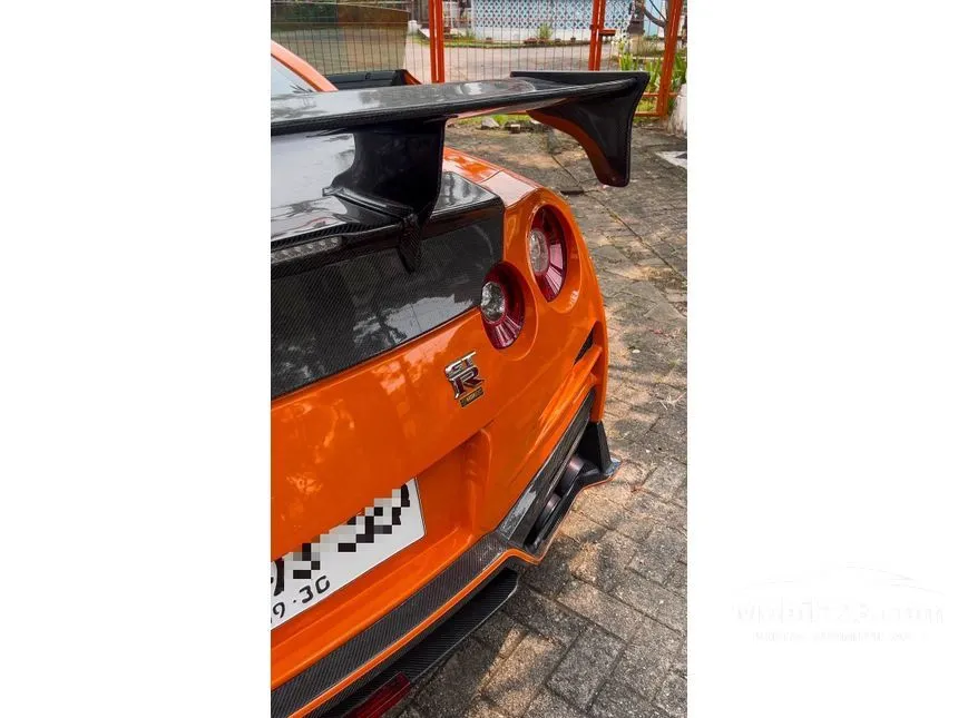2011 Nissan GT-R Coupe