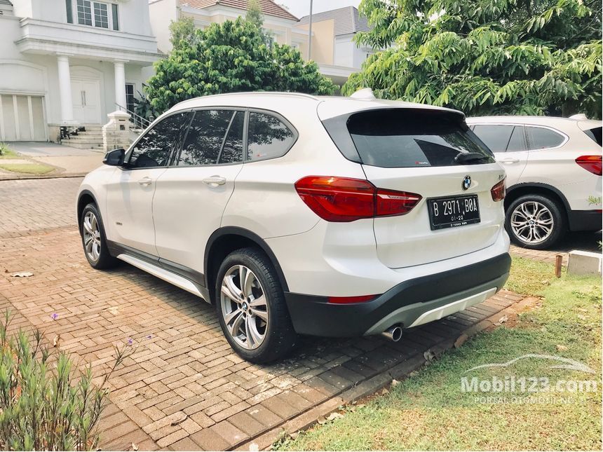  Jual Mobil BMW X1 2021  sDrive18i 1 5 di DKI Jakarta 