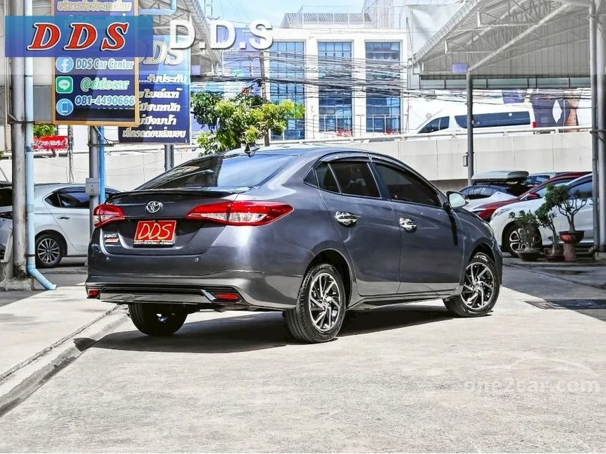 2022 Toyota Yaris Ativ Sport Sedan