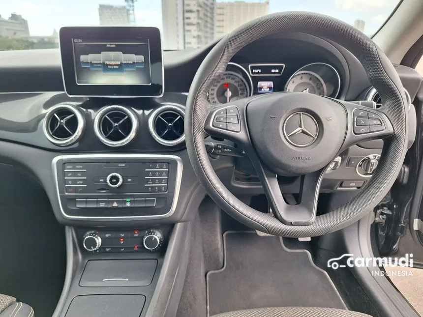 2016 Mercedes-Benz CLA200 Urban Coupe