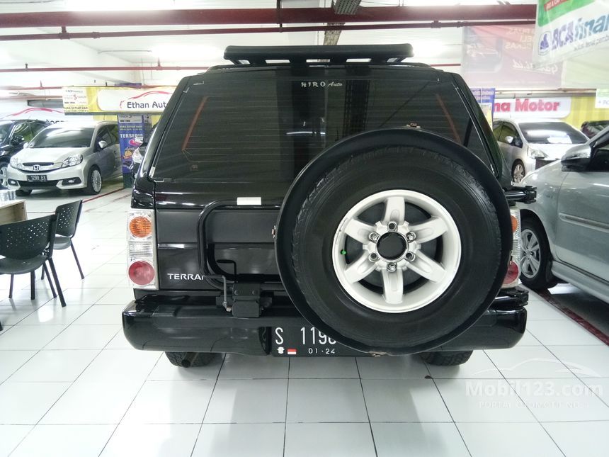 Jual Mobil Nissan Terrano 2005 Spirit 2.4 di Jawa Timur Jual Mobil Nissan Terrano 2005 Spirit 2.4 di Jawa Timur