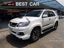 2014 Toyota Fortuner 3.0 (ปี 12-15) TRD SUV AT