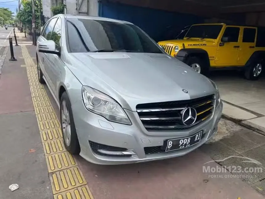 2011 Mercedes-Benz R300L Wagon