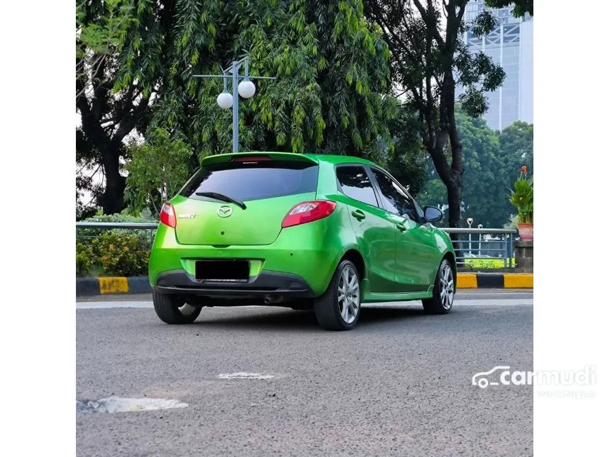 2012 Mazda 2 R Hatchback