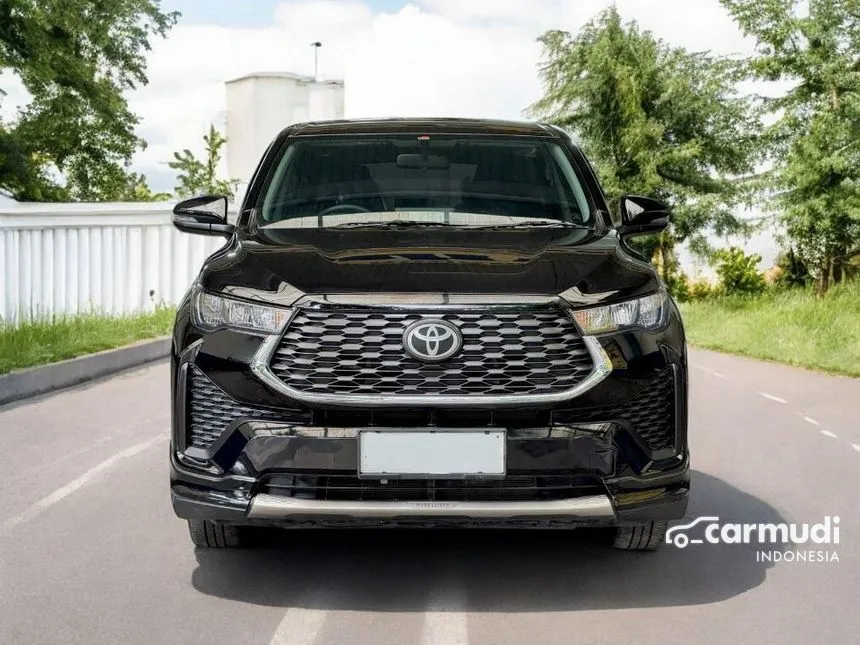 Jual Mobil Toyota Kijang Innova Zenix 2022 G HV (Non Premium Color) 2.0 di Jawa Timur Automatic MPV Hitam Rp 405.000.000