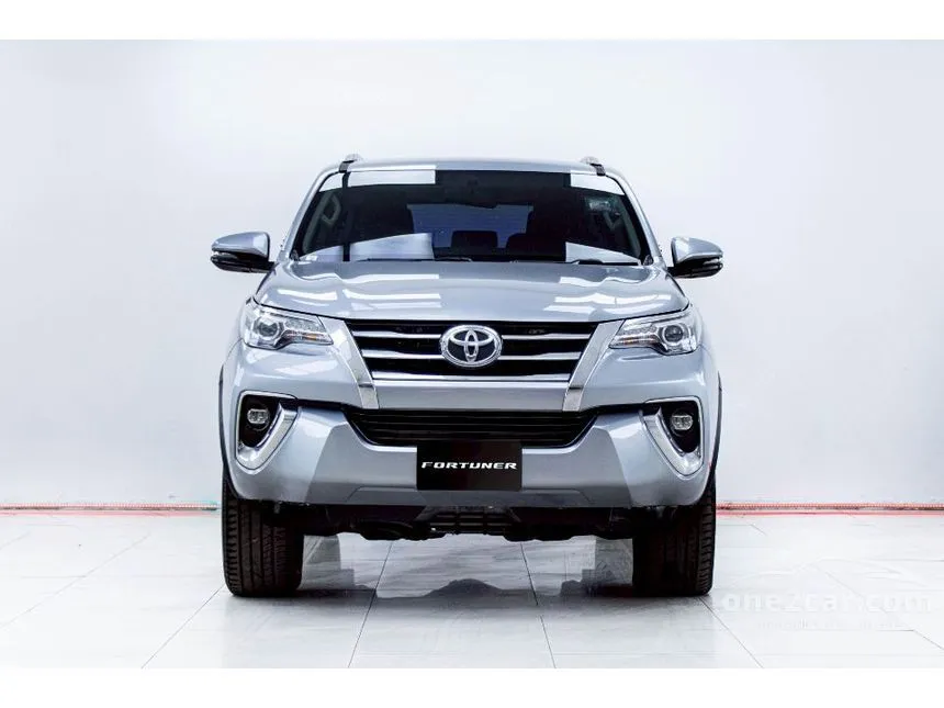 2017 Toyota FORTUNER V SUV