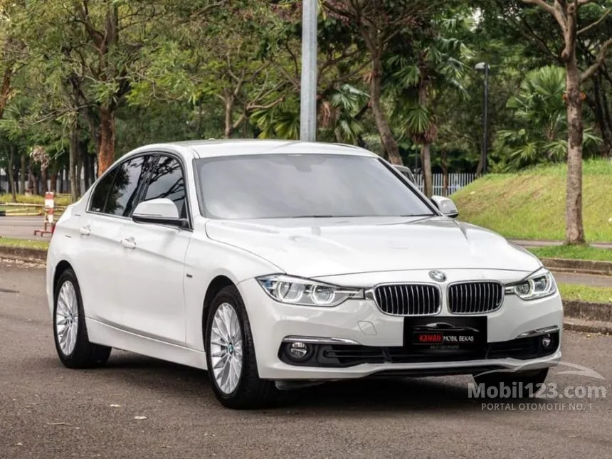 Jual Mobil BMW 320i 2018 Luxury 2.0 di Banten Automatic Sedan Putih Rp ...