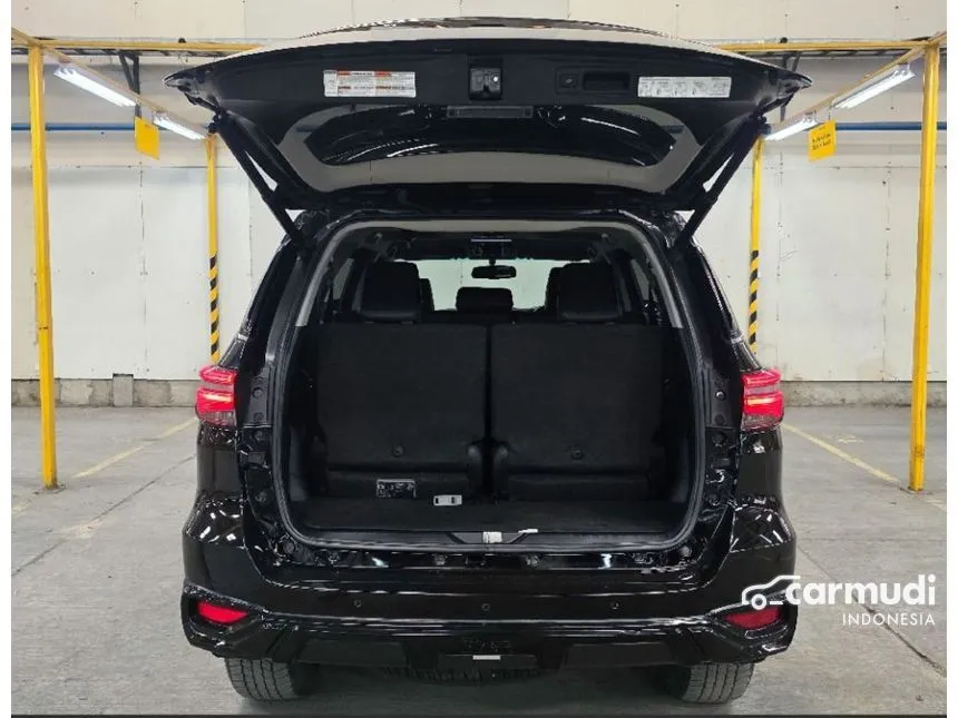 2021 Toyota Fortuner VRZ TRD 4X2 SUV