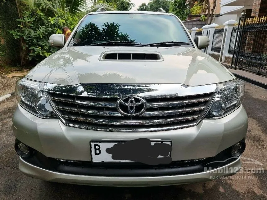 Jual Mobil Toyota Fortuner 2014 G 2.5 di DKI Jakarta Manual SUV Silver Rp 255.000.000