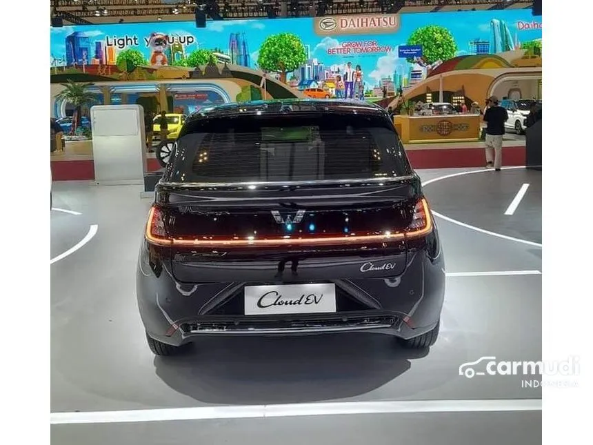 2024 Wuling Cloud EV EV Hatchback