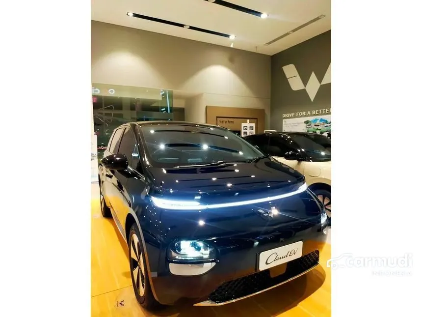 2024 Wuling Cloud EV EV Hatchback