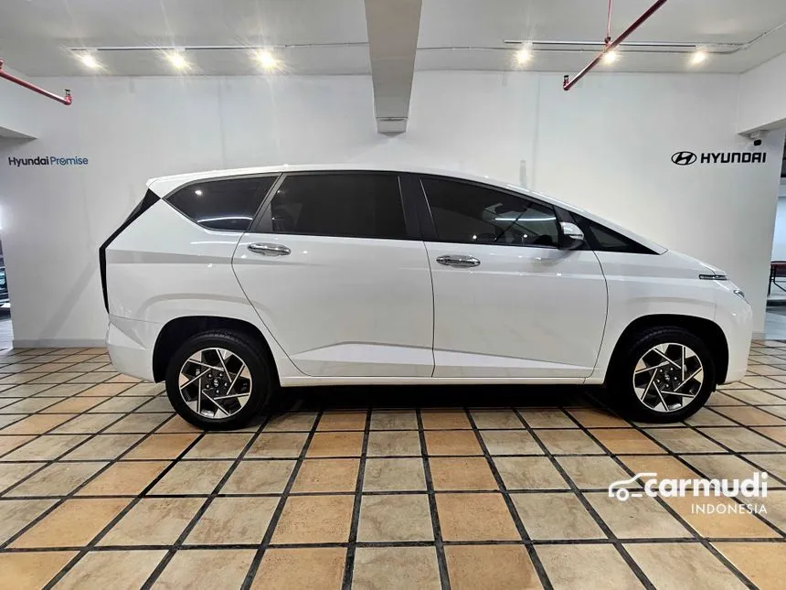 2022 Hyundai Stargazer Prime MPV