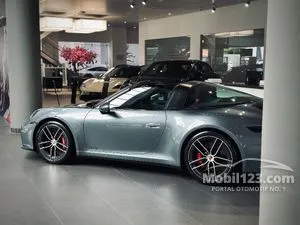 2025 Porsche 911 3.6 Targa 4 GTS Hybrid Convertible