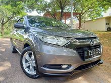 TDP HANYA 10 JT, (HARGA SANGAT MURAH) (Bebas Banjir) 2015 Honda HRV 1.5 S A/T Warna abu abu, masih mulus, siap pakai dan berkualitas prima