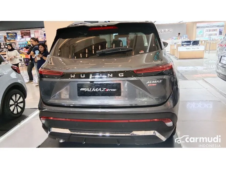 2023 Wuling Almaz RS Pro Wagon