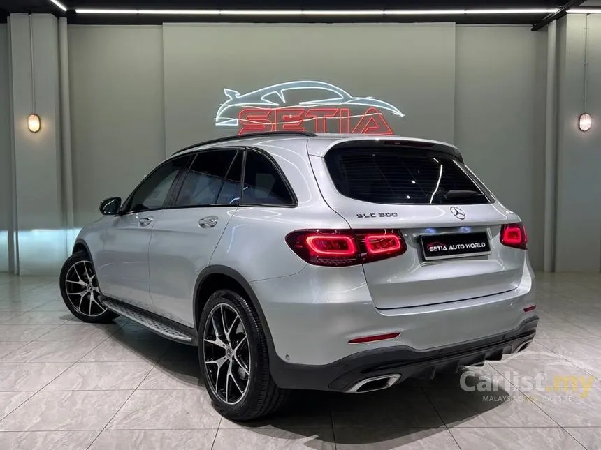 2019 Mercedes-Benz GLC300 4MATIC AMG Line SUV