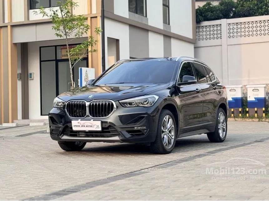 2022 BMW X1 sDrive18i Dynamic SUV