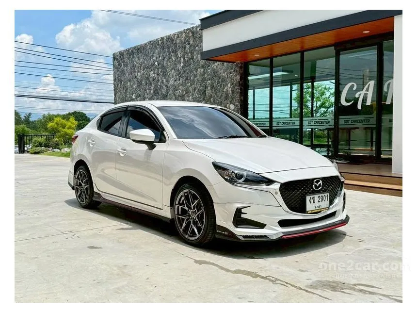 2020 Mazda 2 E Sedan