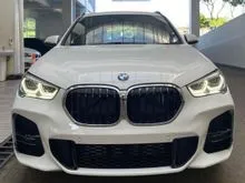 2022 BMW X1 ,0 sDrive18i M Sport SUV