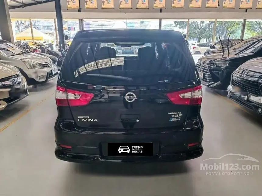 2017 Nissan Grand Livina XV MPV