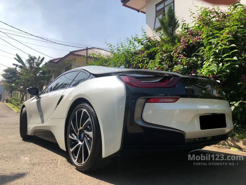 Jual Mobil BMW i8 2015 1.5 di DKI Jakarta Automatic Coupe Putih Rp 2 ...