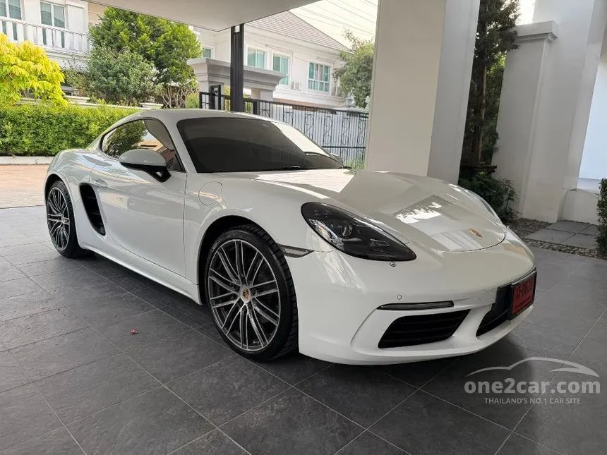 2016 Porsche 718 Cayman Coupe