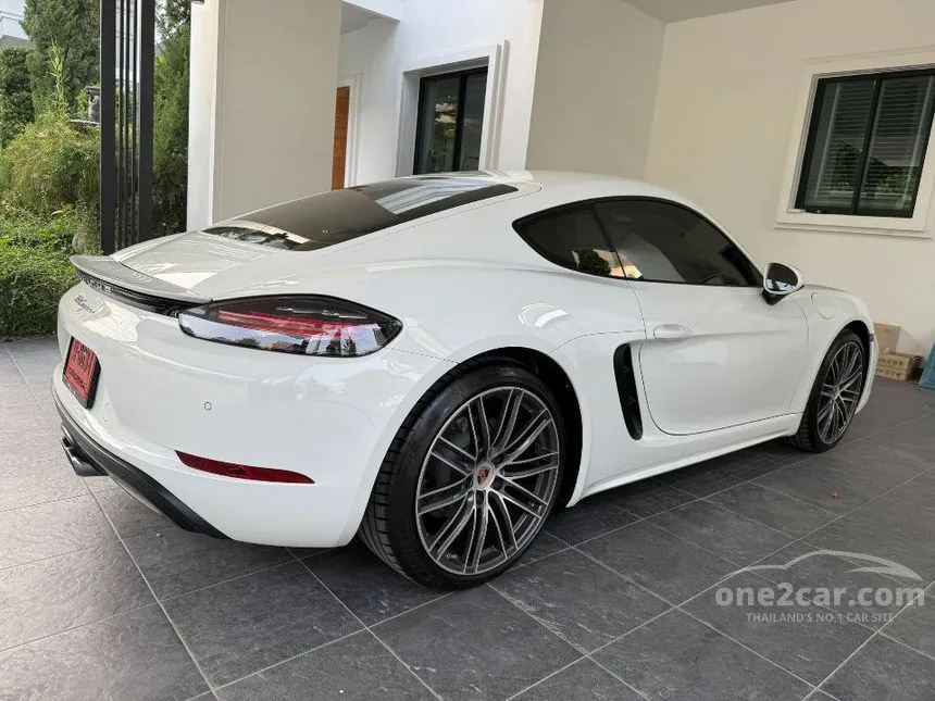 2016 Porsche 718 Cayman Coupe