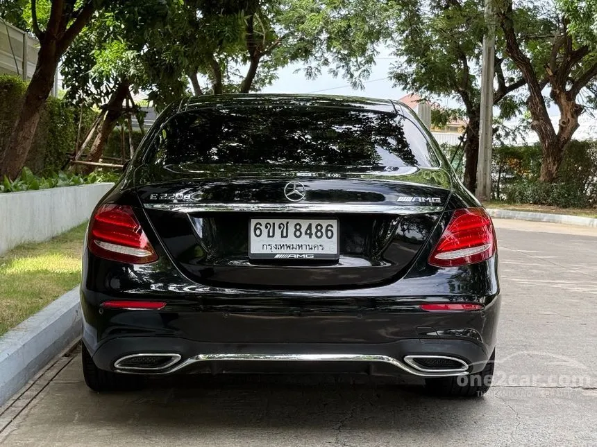 2016 Mercedes-Benz E220 d Exclusive Sedan