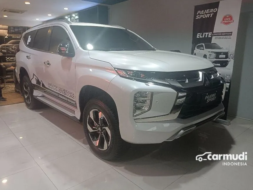 2024 Mitsubishi Pajero Sport Dakar SUV