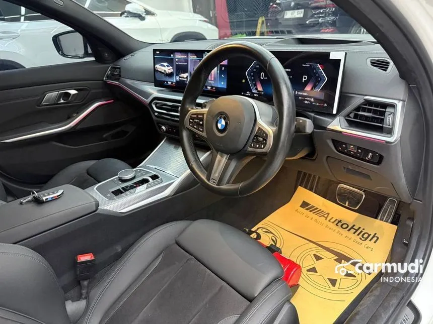 2024 BMW 330i M Sport Pro Sedan