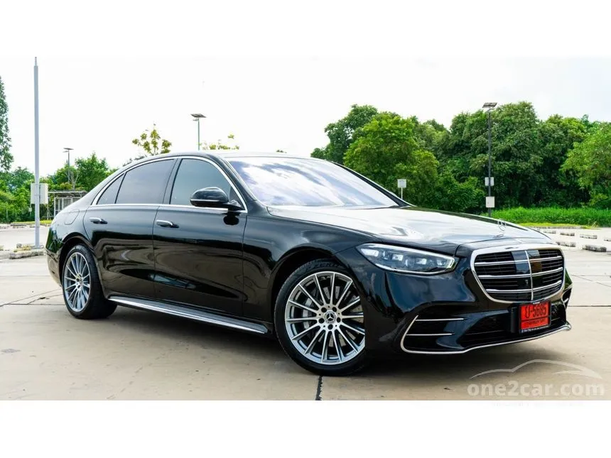 2022 Mercedes-Benz S580 e AMG Premium Sedan