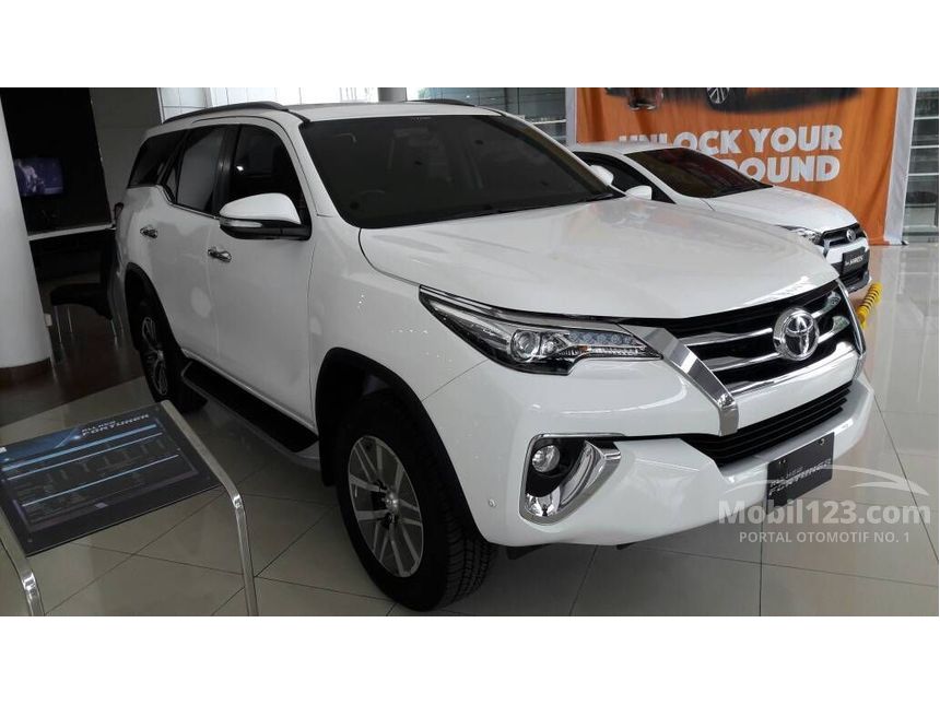 ringan mobil bekas cicilan Toyota DKI Jakarta di Jual 2018 VRZ Mobil 2.4 Fortuner