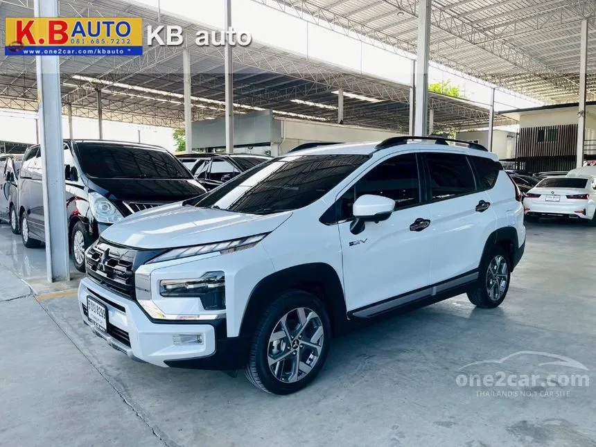 2024 Mitsubishi Xpander Cross HEV Cross Wagon
