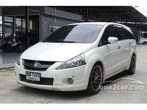 2011 Mitsubishi SPACE WAGON 2.4 GT Wagon