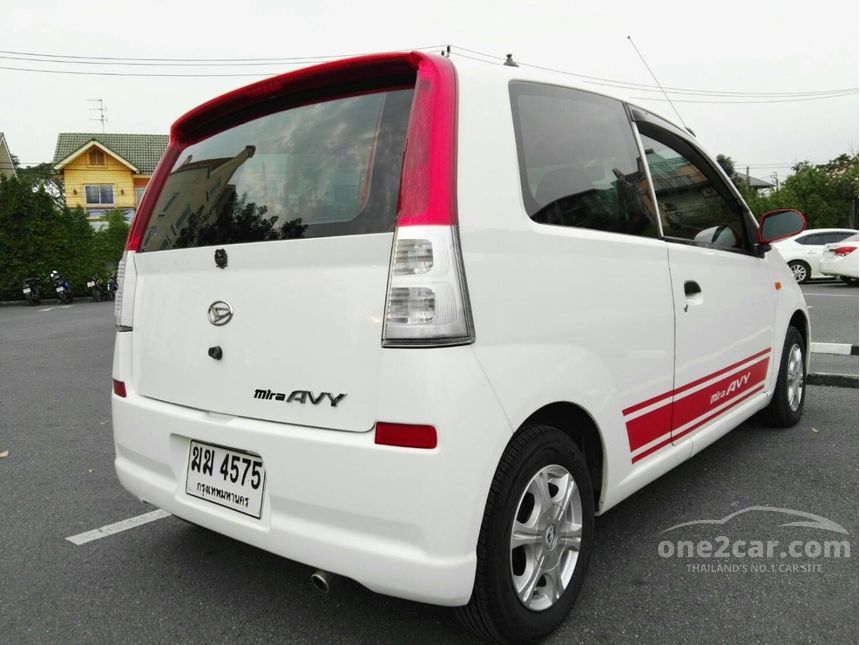 Daihatsu mira 2011