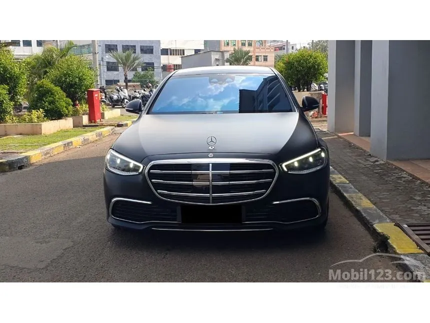 2023 Mercedes-Benz S450L Luxury 4MATIC Sedan