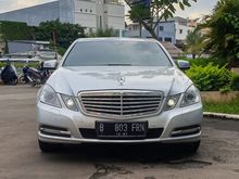 Mercedes-Benz E300 3.0 Elegance 2011 siap pakai
