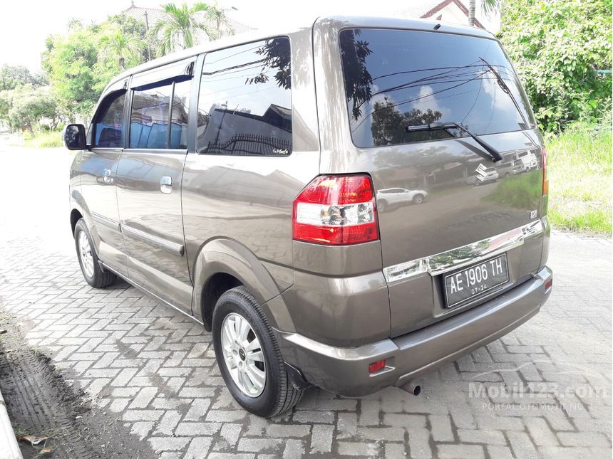 Jual Mobil  Suzuki APV  2005  X  Manual 1 5 di Jawa Timur 