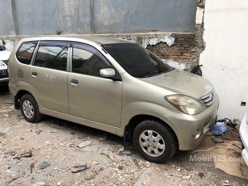 Jual Mobil Daihatsu Xenia 2004 Li 1.0 di DKI Jakarta Manual MPV Coklat Rp  58.500.000 - 5492686 - Mobil123.com