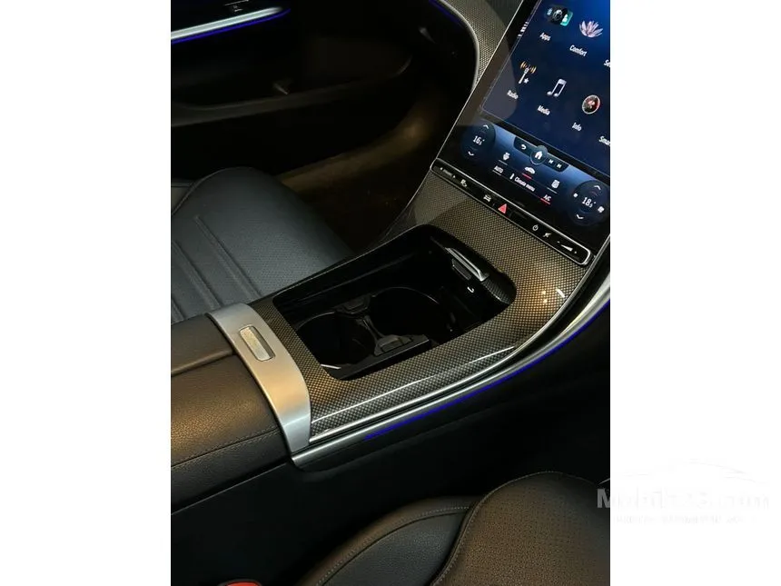 2024 Mercedes-Benz C300 AMG Line Sedan