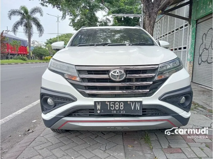 Jual Mobil Toyota Rush 2018 TRD Sportivo 1.5 di Jawa Timur Automatic SUV Putih Rp 220.000.000