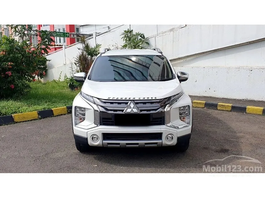 Jual Mobil Mitsubishi Xpander 2021 CROSS Premium Package 1.5 di DKI Jakarta Automatic Wagon Putih Rp 239.000.000