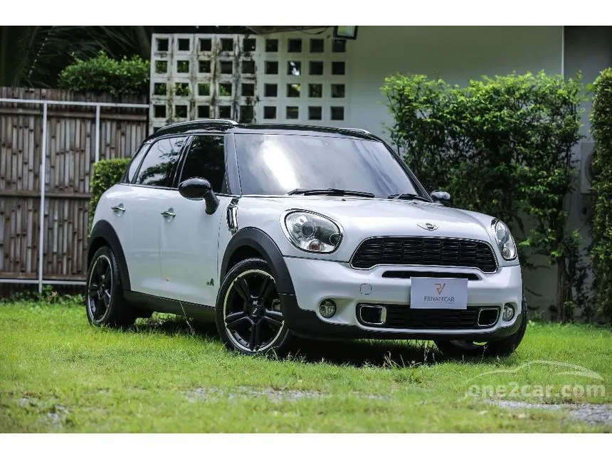 2013 Mini Countryman Cooper S ALL4 Hatchback