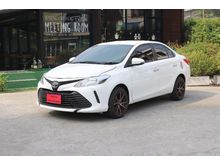 2017 Toyota Yaris 1.2 (ปี 13-17) J ECO Hatchback