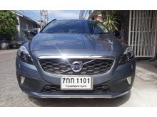 2015 Volvo V40 2.0 (ปี 13-16) Wagon AT
